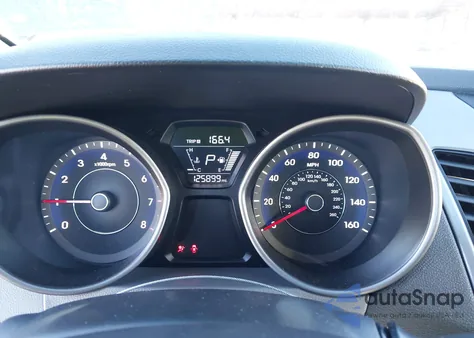 2016 Hyundai Elantra Se из США, поврежденный, VIN 5NPDH4AE7GH742677